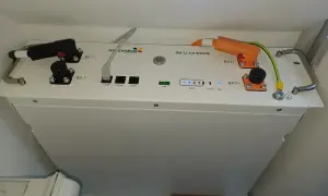 Sistema de batería solar GH-LI 5.0 WHITE. Ideal para aprovechar la subvencion bateria solar y almacenar energía.