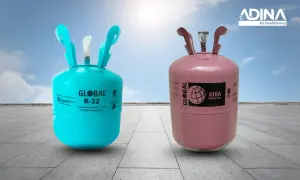 Dos cilindros de gas refrigerante para aire acondicionado: uno azul con etiqueta "GLOBAL R-32" y otro rosa con etiqueta "GLOBAL 410A".